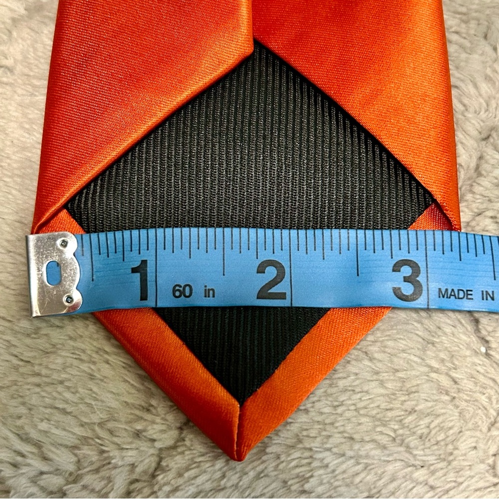 Geoffrey Beene Elegant Orange Silk Tie 3.25” Wide 58” Long Satin NWOT - Picture 3 of 5